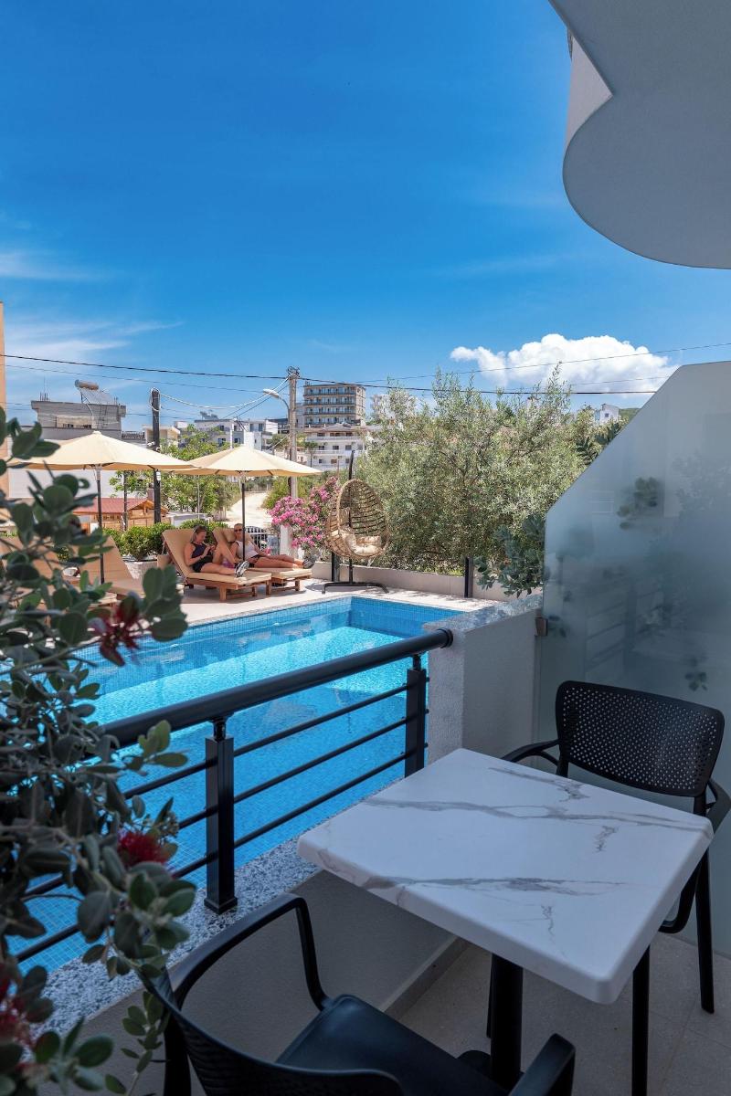 Monel Hotel image