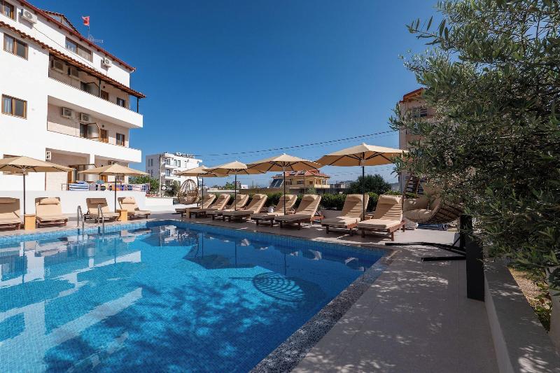Monel Hotel image