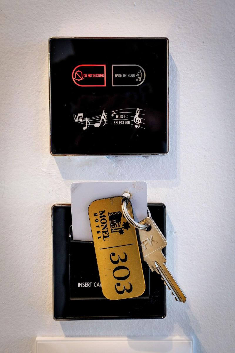 Monel Hotel image