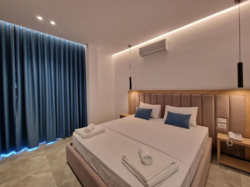 Monel Hotel image