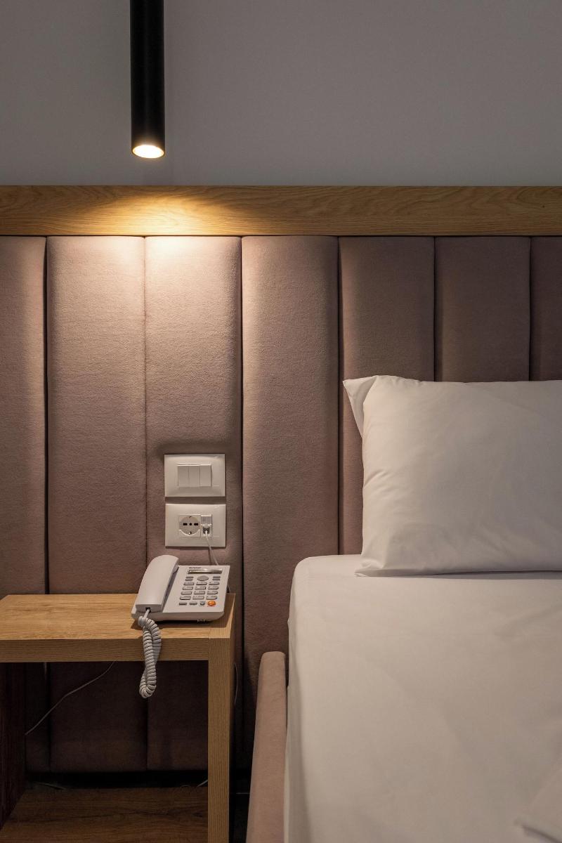 Monel Hotel image