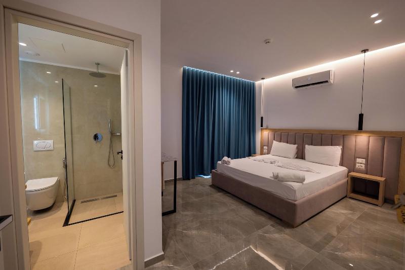 Monel Hotel image