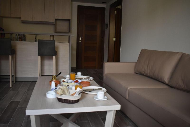 Byblos Palms Hotel — photo 3