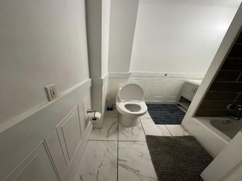 Point Breeze Row image