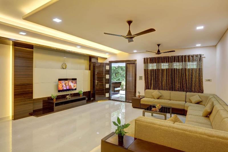 Nadhiyoram River Retreat By Maat Hotels image