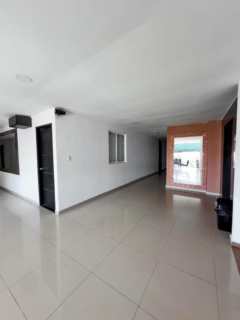 Hotel Bazurto Plaza image