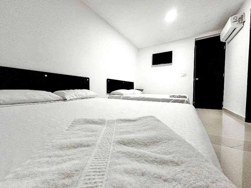 Hotel Bazurto Plaza image