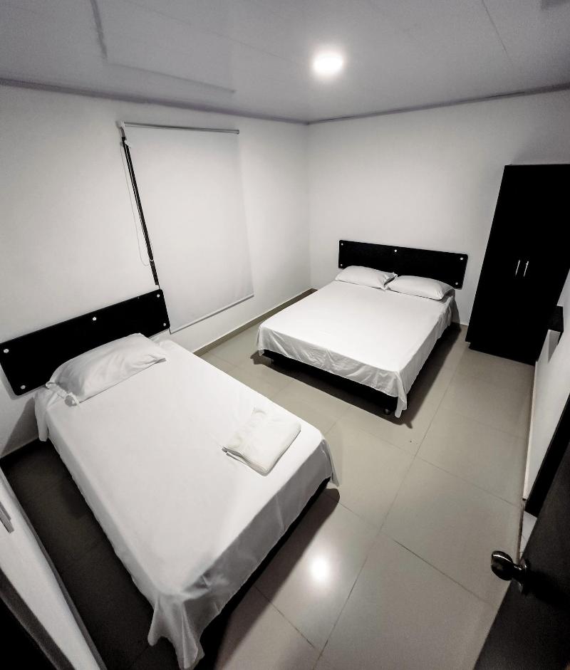 Hotel Bazurto Plaza image