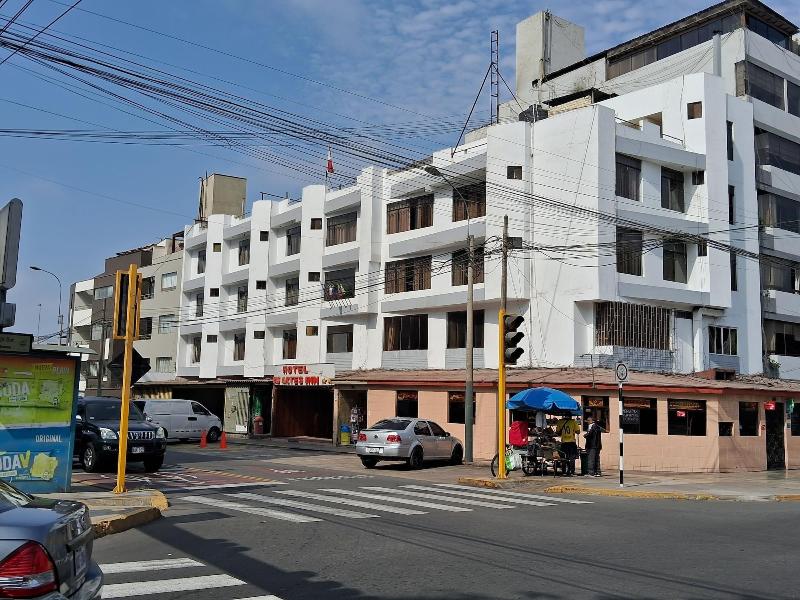 Hotel Las Artes Inn image