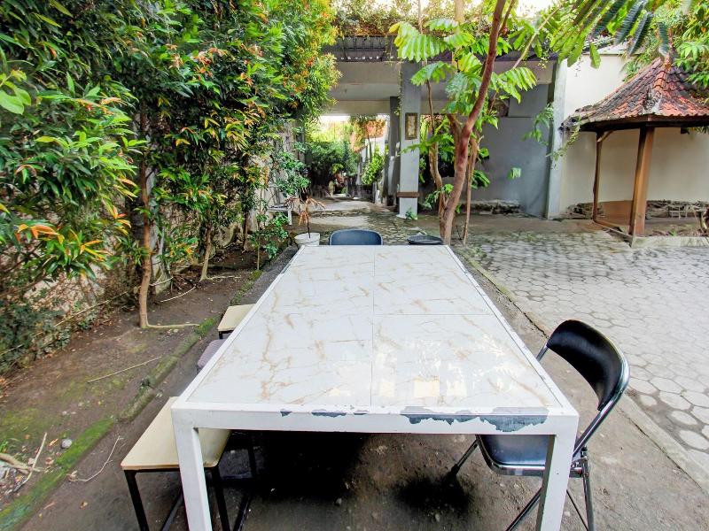 Oyo Life 93257 Kos Anugerah image