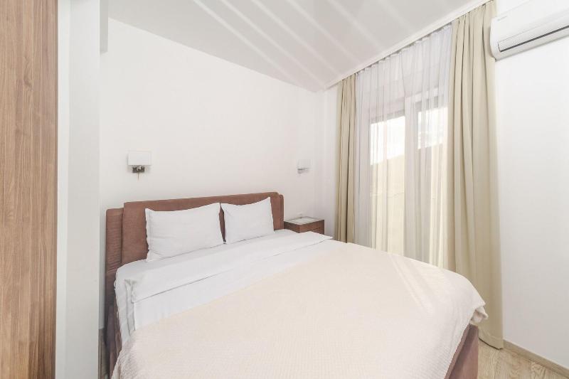 Hotel 219 Budva image