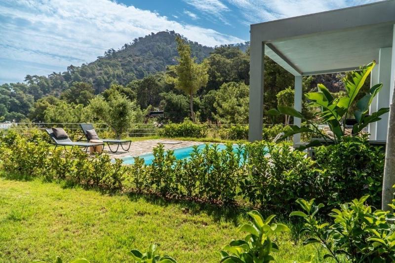 Z Villas image