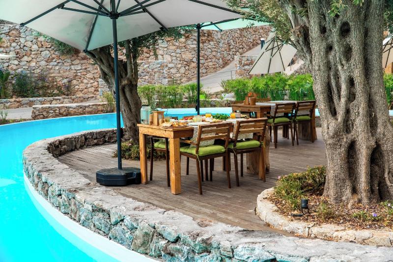 Z Villas image