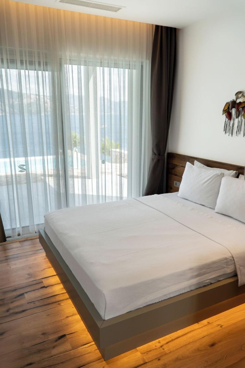 Z Villas image
