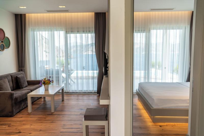 Z Villas image