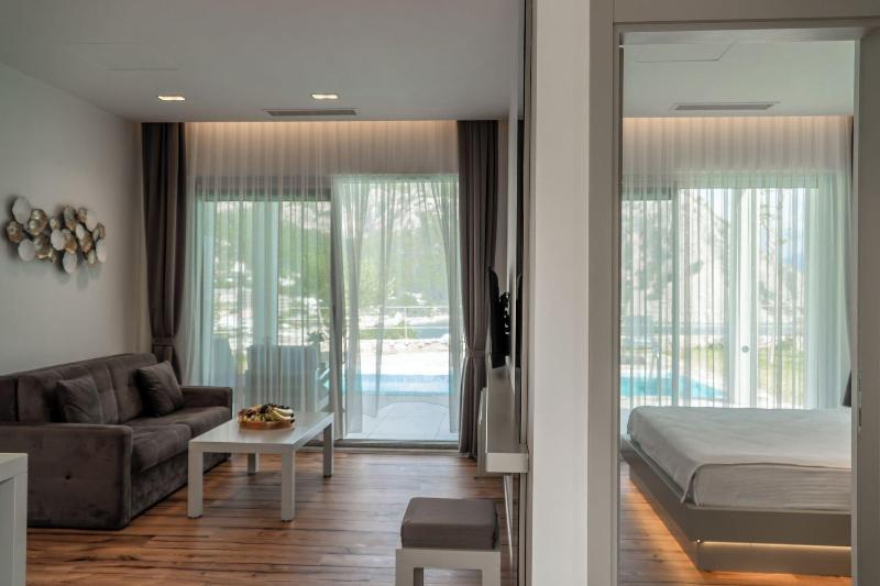 Z Villas image