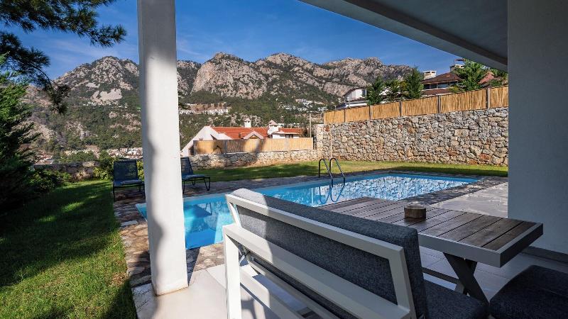 Z Villas image