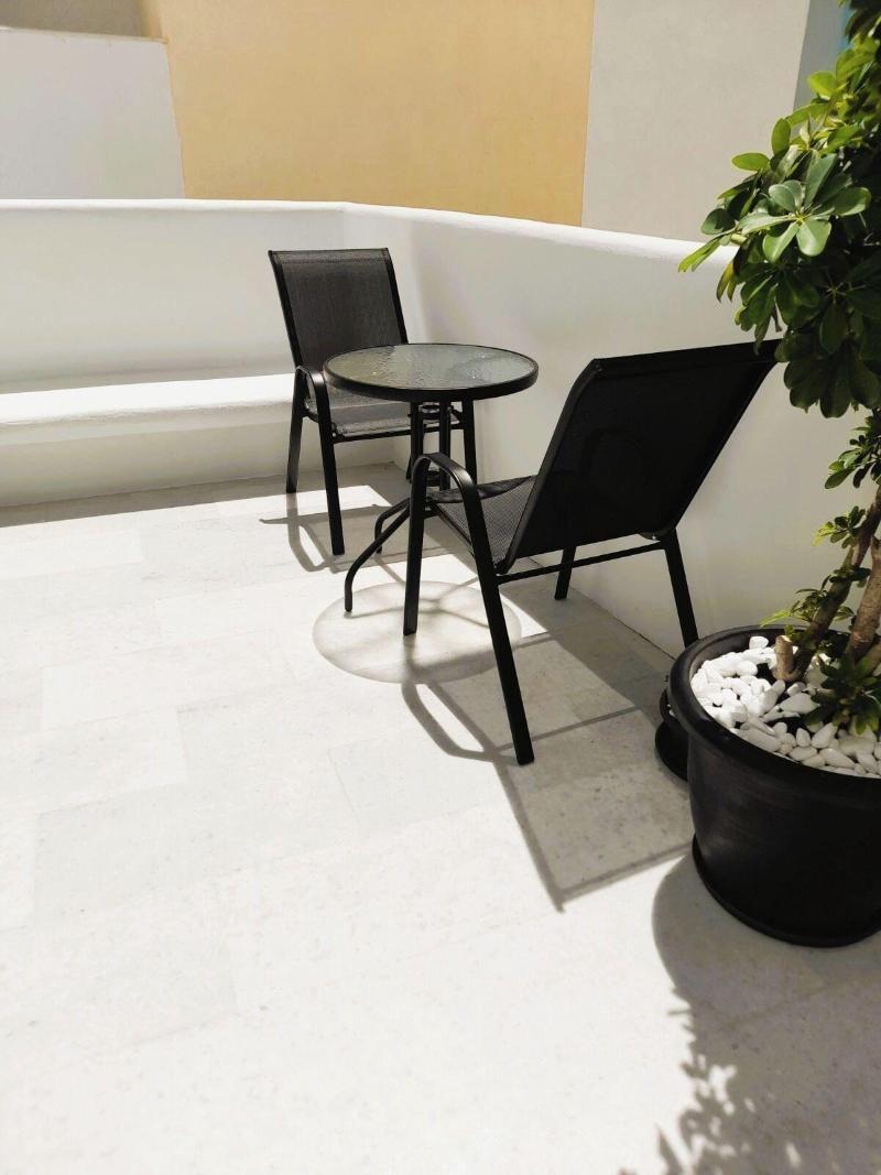 V Luxury Apartments Naxos