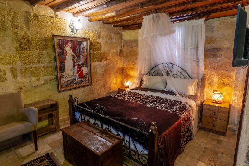 Castle Suit Hotel image