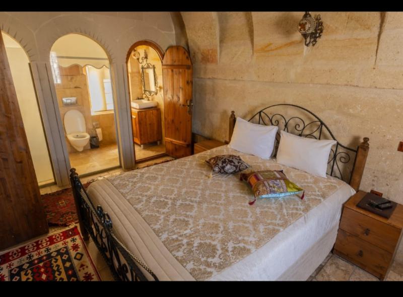 Castle Suit Hotel image