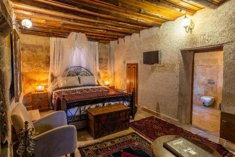 Castle Suit Hotel image