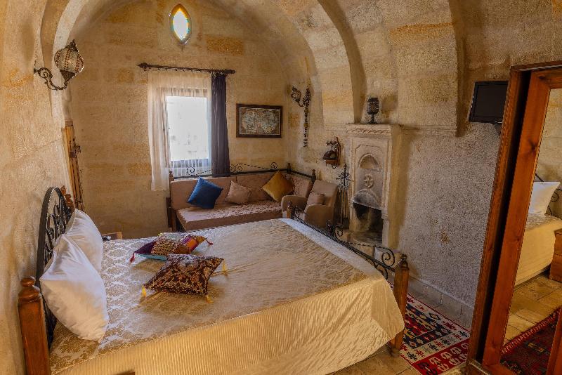 Castle Suit Hotel image