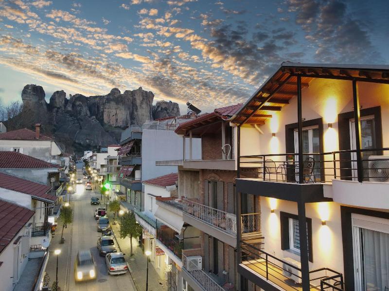 Centro Urban Suites image