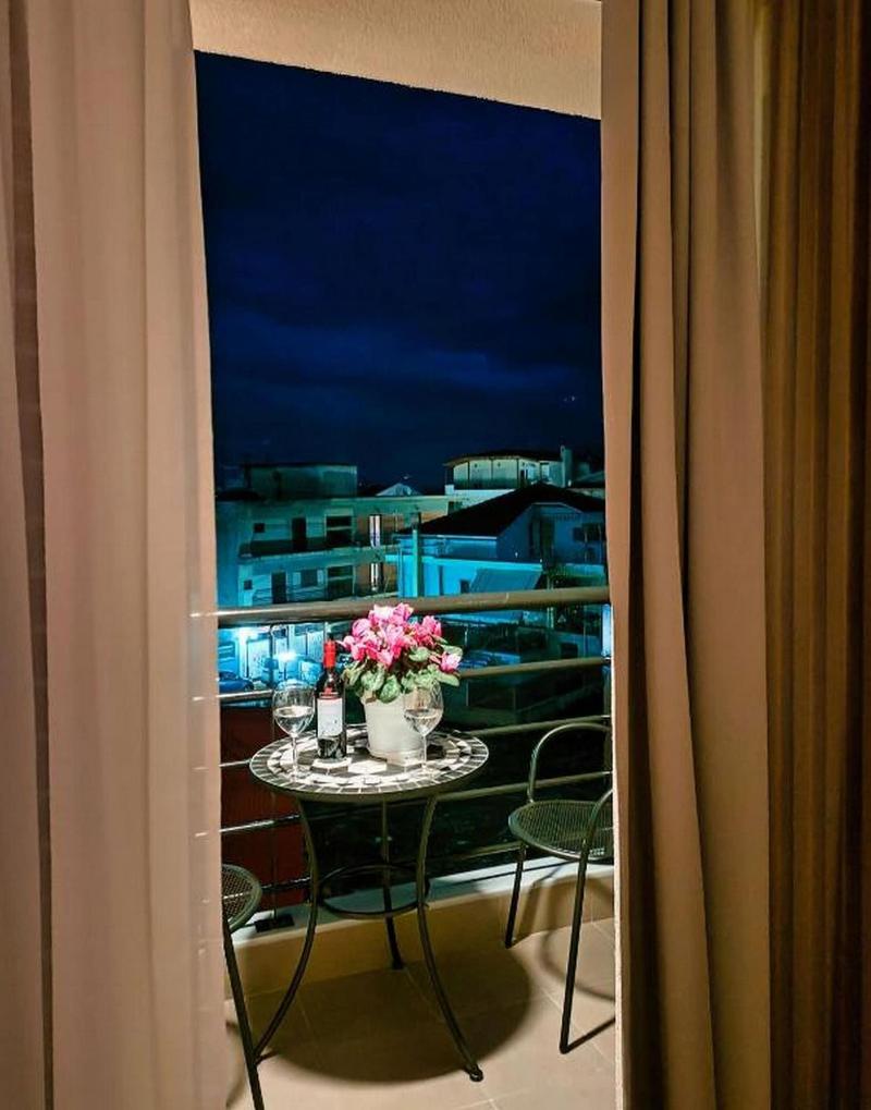 Centro Urban Suites image
