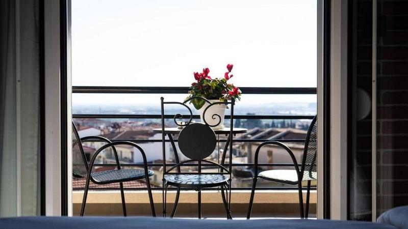 Centro Urban Suites image