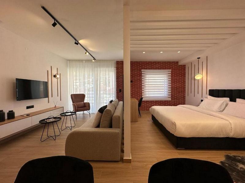 Centro Urban Suites image