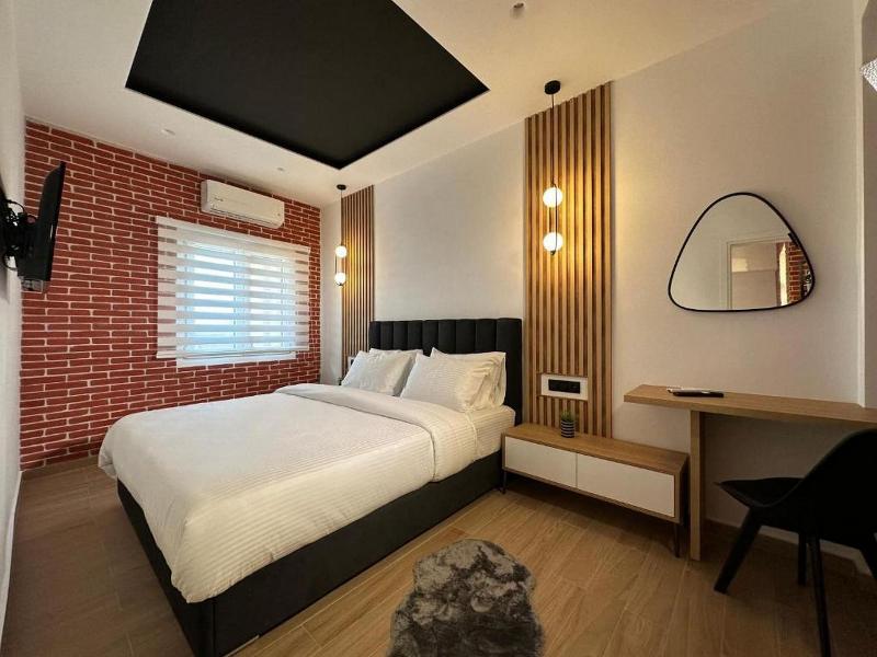 Centro Urban Suites image