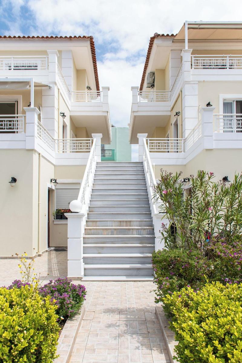 Barbaras Apartments image
