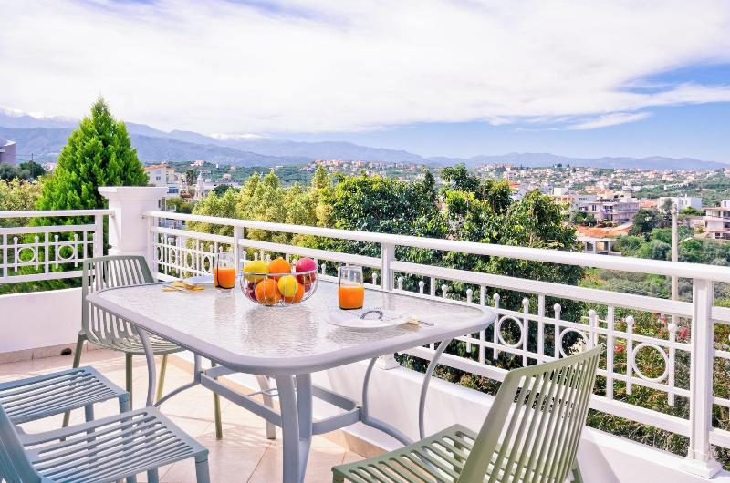 Barbaras Apartments image