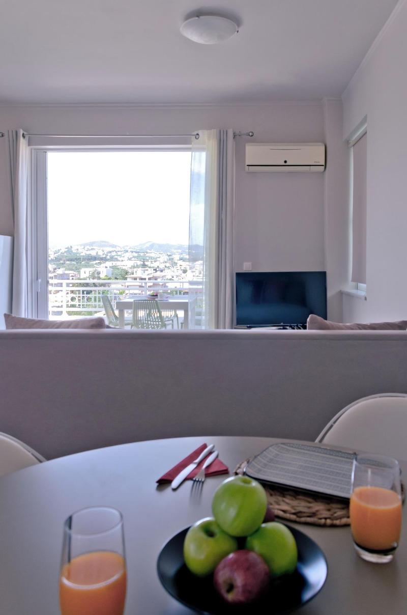 Barbaras Apartments image