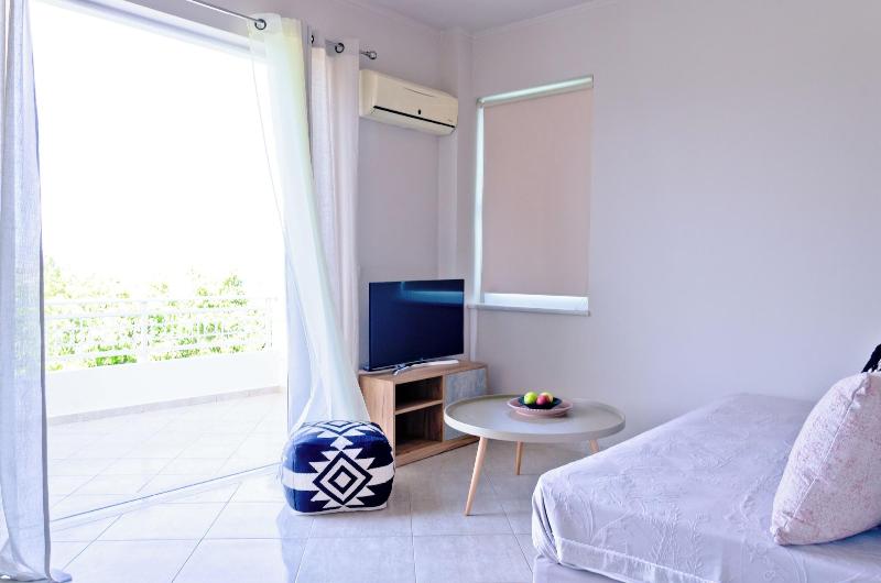 Barbaras Apartments image