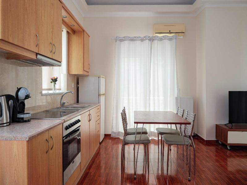 Barbaras Apartments image