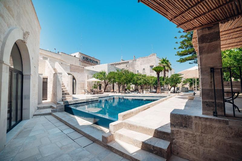 Tenuta Tresca Suites Dimora Storica image