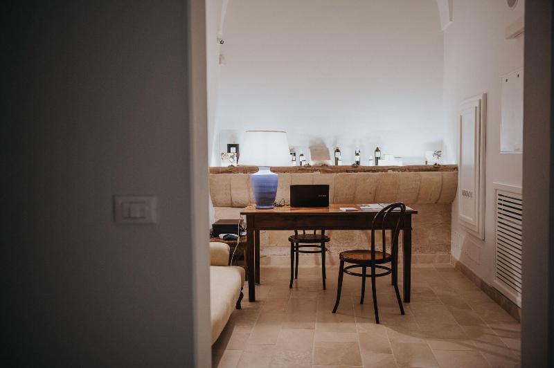 Tenuta Tresca Suites Dimora Storica image