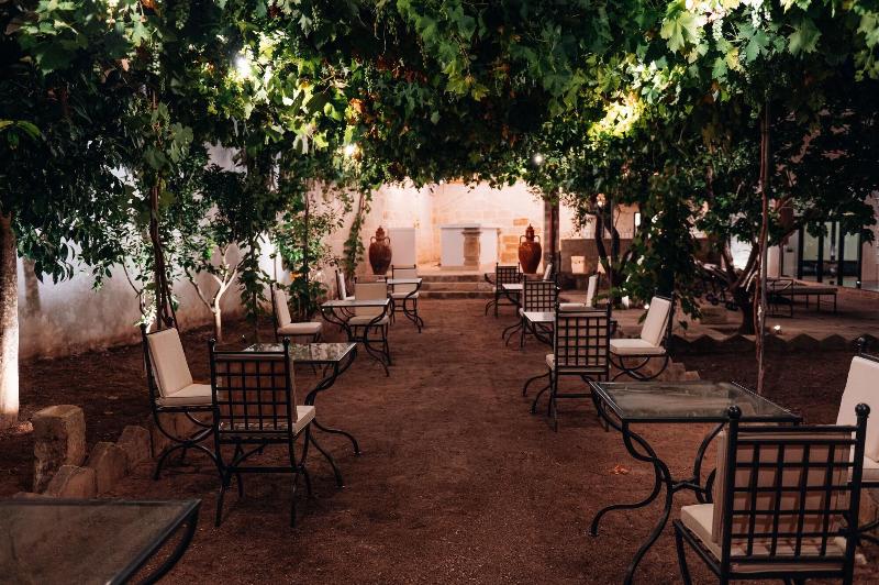 Tenuta Tresca Suites Dimora Storica image