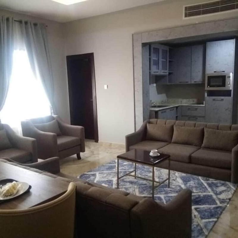 Elegant Hotel Suites By City Green 5