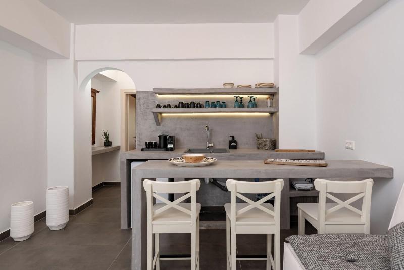 Aqualung Suites image