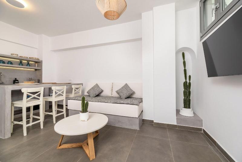 Aqualung Suites image