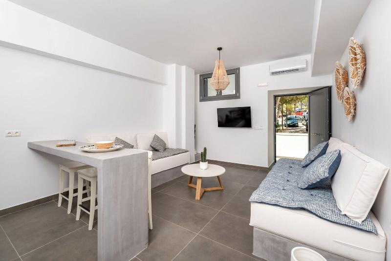 Aqualung Suites image