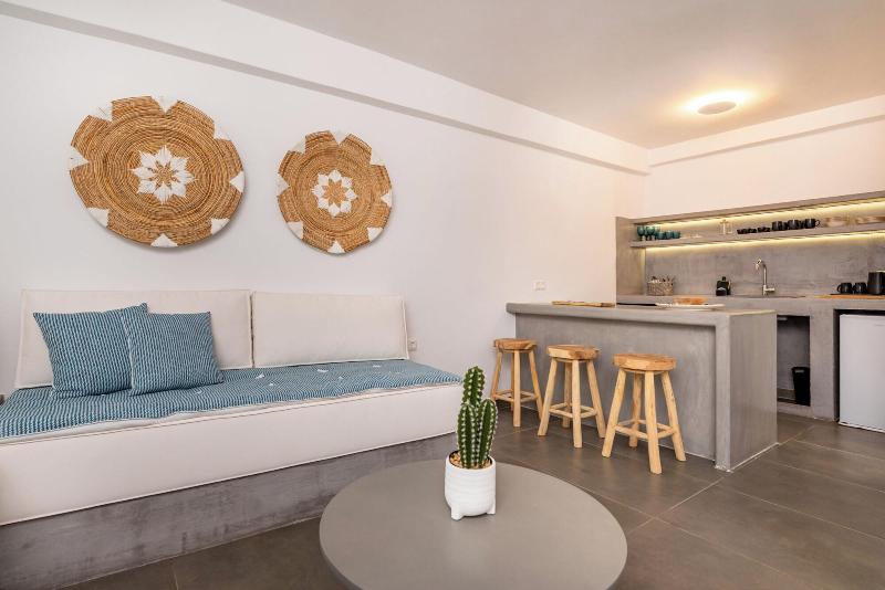 Aqualung Suites image