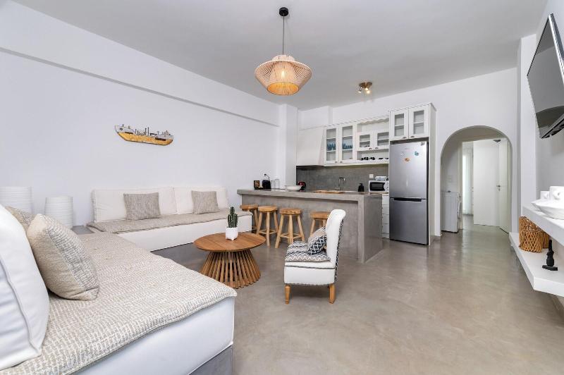 Aqualung Suites image