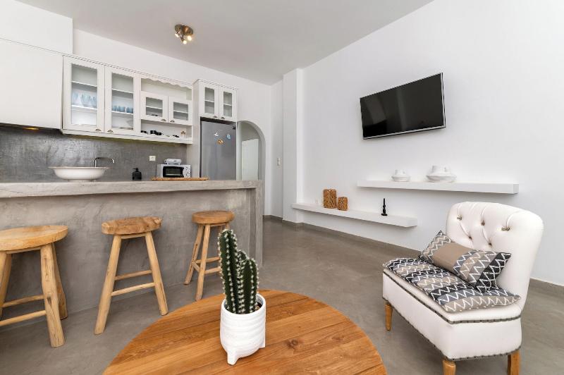 Aqualung Suites image