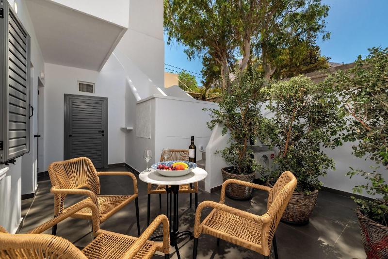 Aqualung Suites image