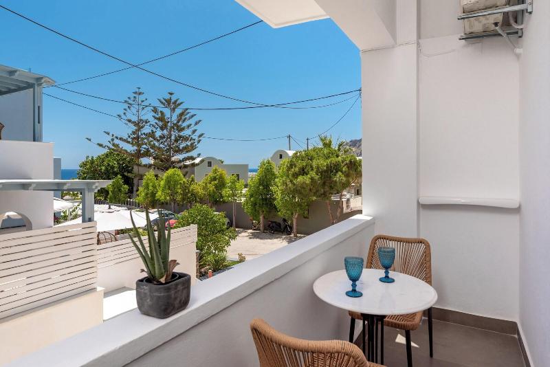 Aqualung Suites image