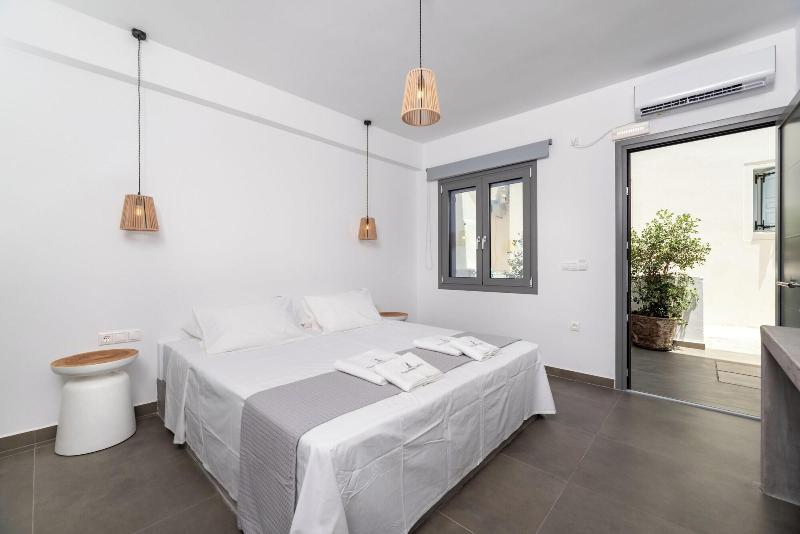 Aqualung Suites image