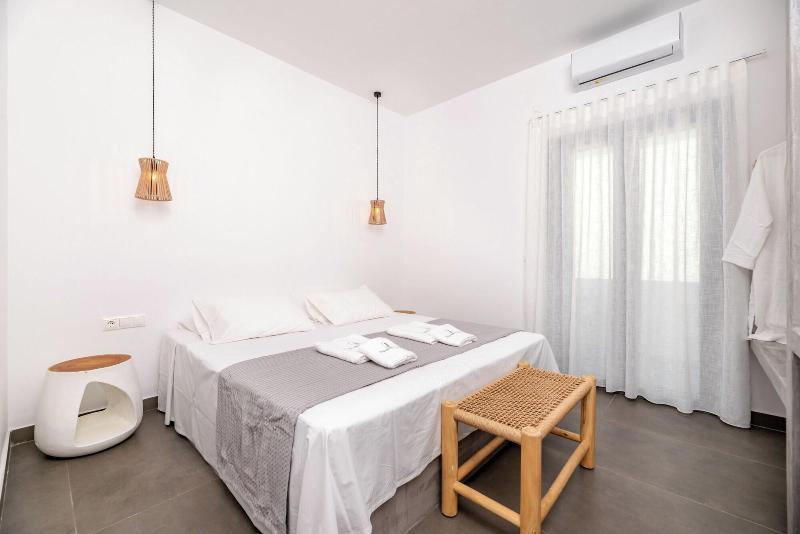 Aqualung Suites image